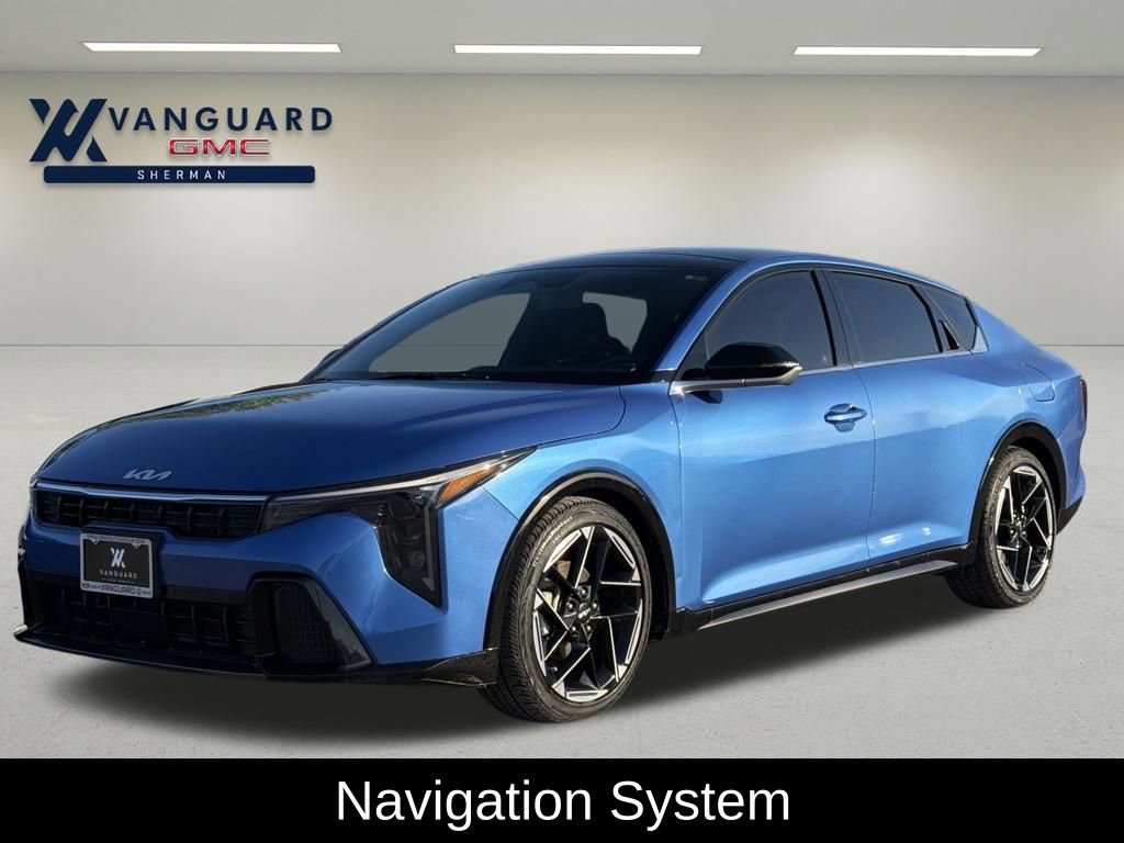 Used 2025 Kia K4 GT-Line w/ GT-Line Sunroof Package image 3