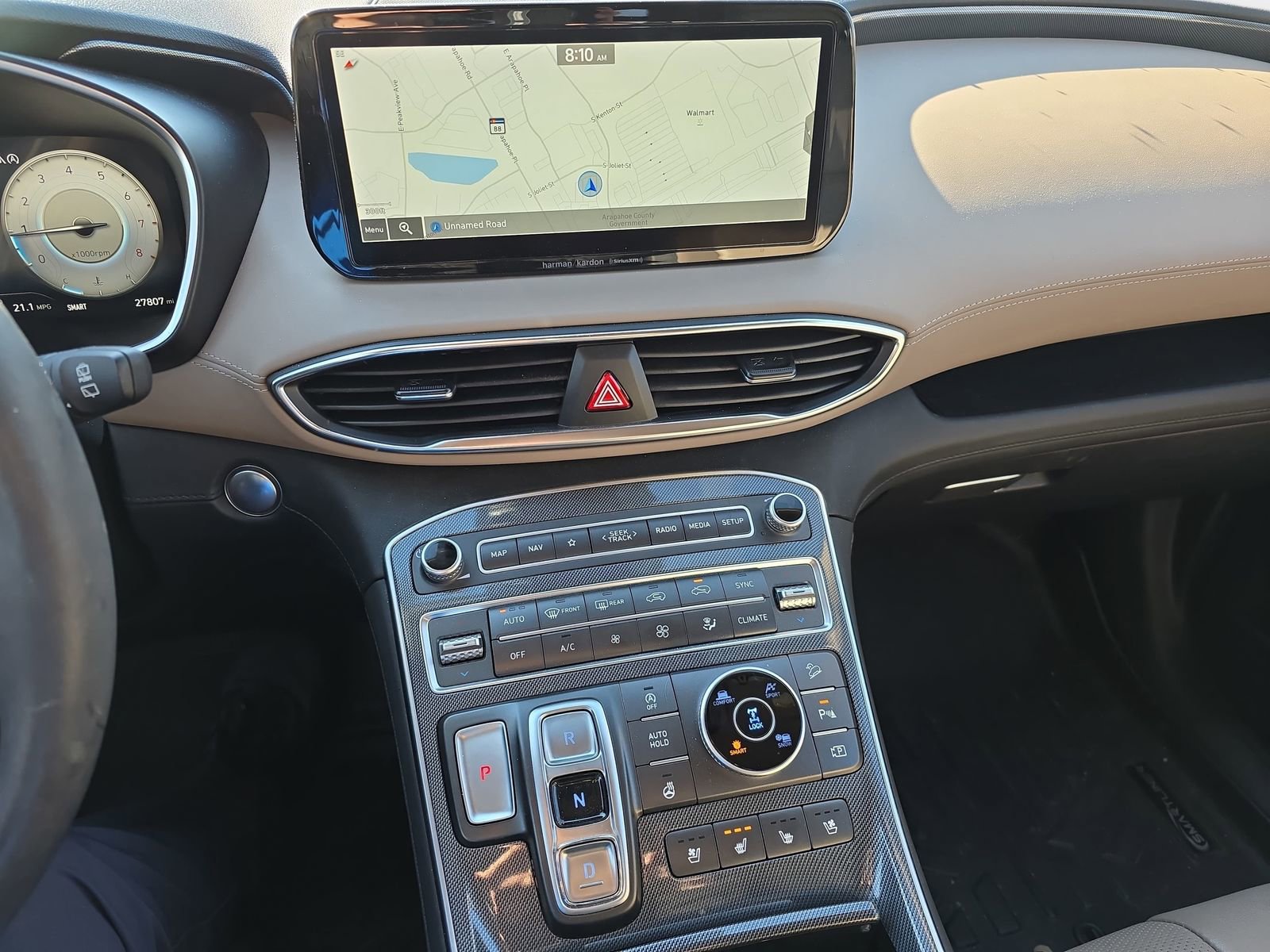 Used 2021 Hyundai Santa Fe Limited AWD/4WD image 14