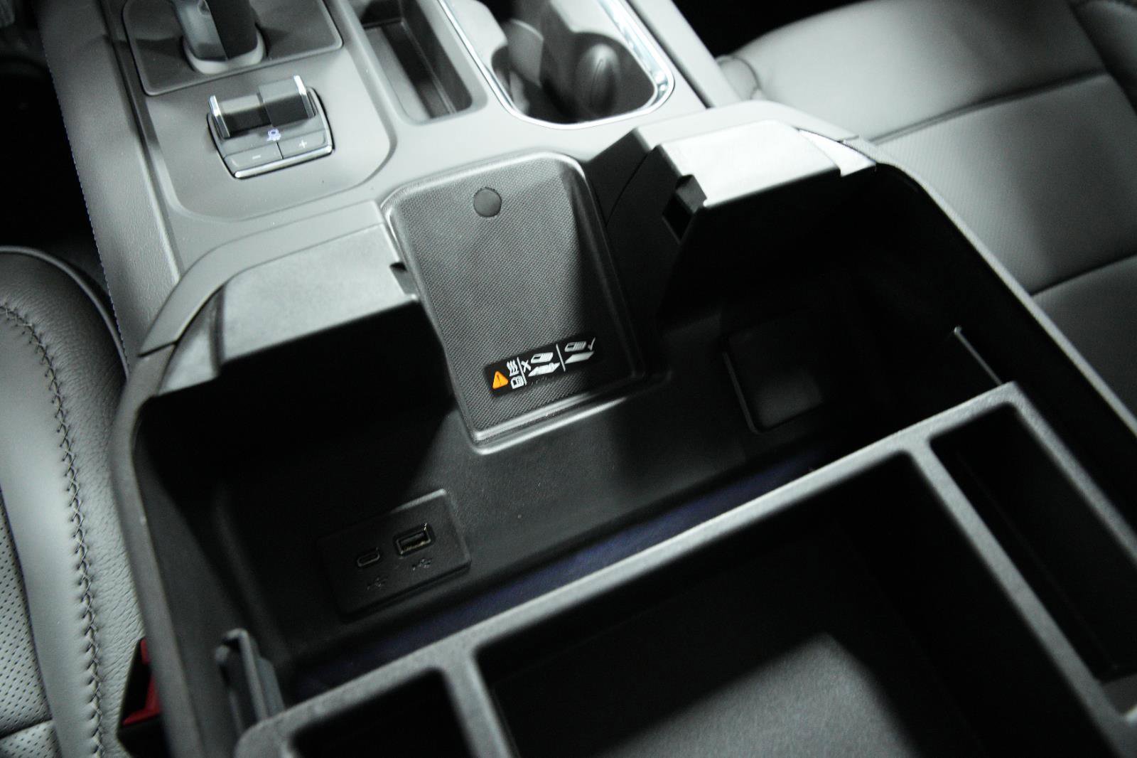 New 2026 GMC Sierra 1500 Denali w/ Denali Reserve Package image 44