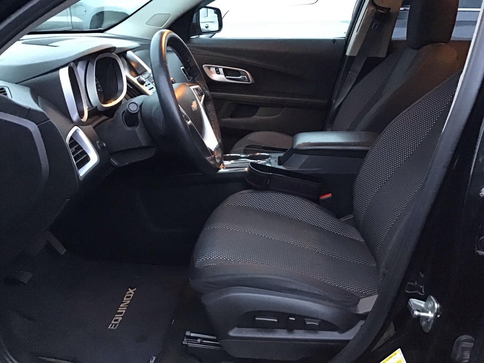 Used 2017 Chevrolet Equinox LT w/ Convenience Package FWD image 10