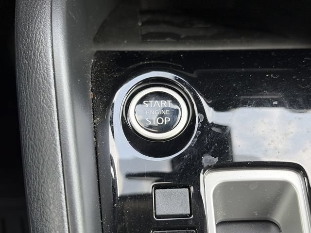 Used 2024 Nissan Versa SV w/ Trunk Package FWD image 21