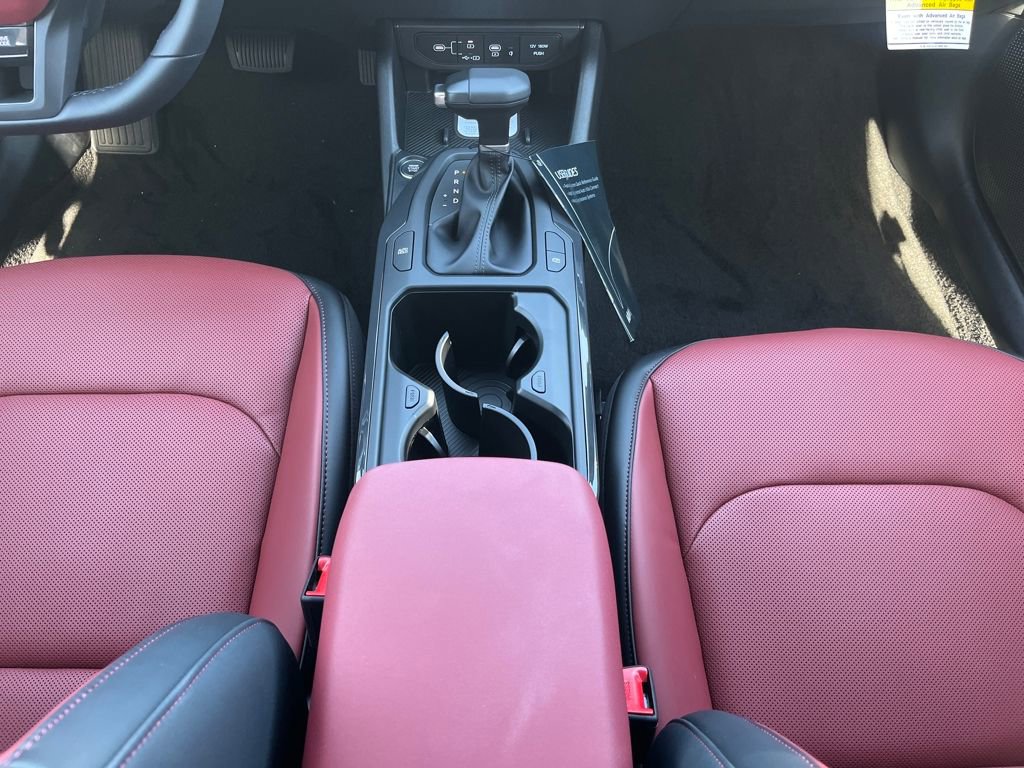 New 2025 Kia K4 GT-Line image 35