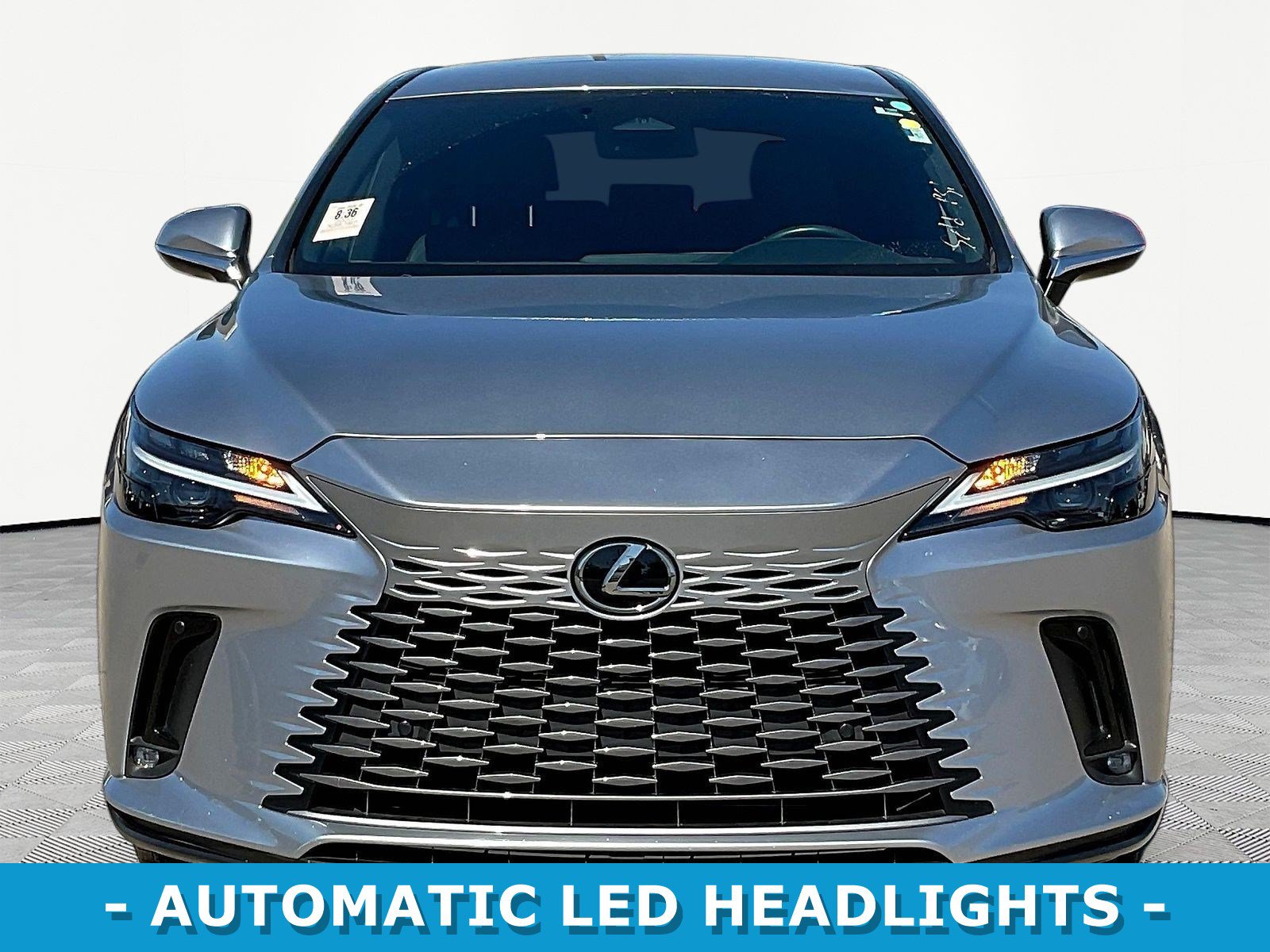 Used 2023 Lexus RX 350 FWD w/ Accessory Package (Z1) image 2