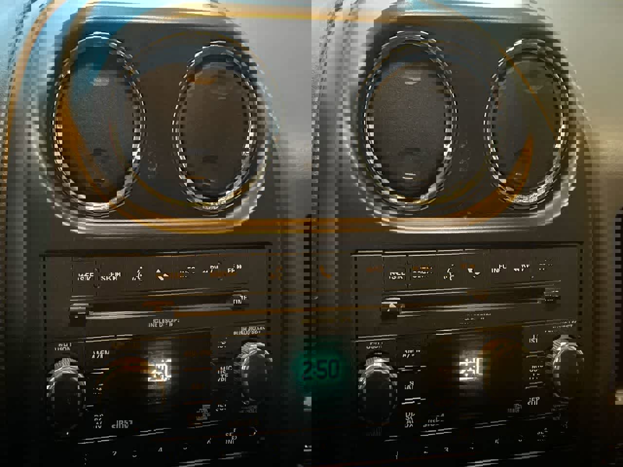 Used 2011 Jeep Patriot Latitude image 16