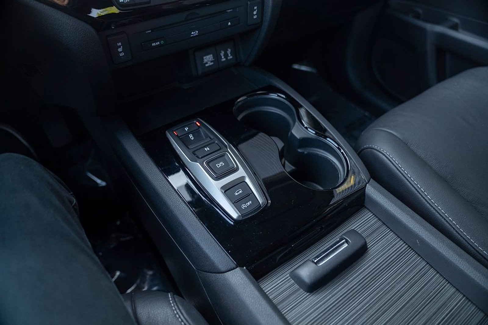 Used 2016 Honda Pilot Touring image 15