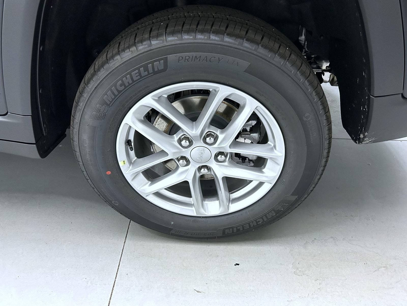 New 2026 Jeep Grand Cherokee Laredo X AWD/4WD image 22
