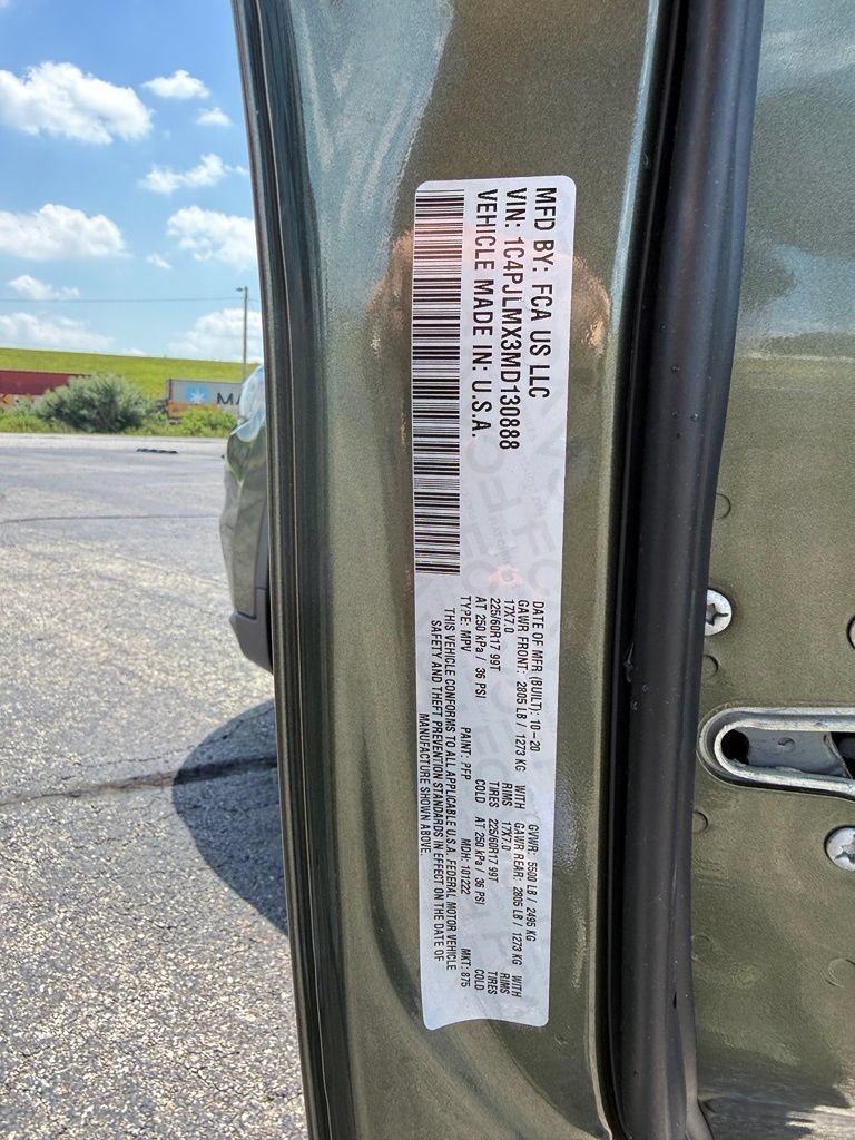 Used 2021 Jeep Cherokee Latitude Lux FWD image 43
