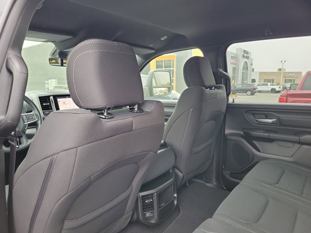 New 2026 RAM 1500 Express AWD/4WD image 24