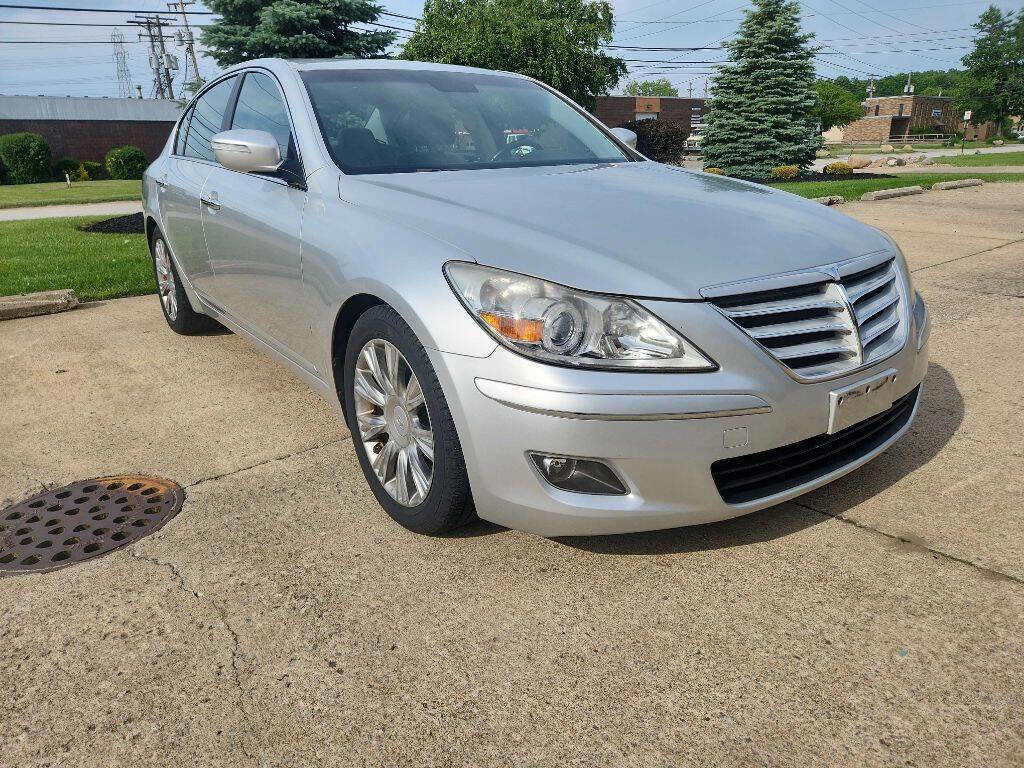 Used 2009 Hyundai Genesis 3.8 w/ Premium Plus Pkg 3