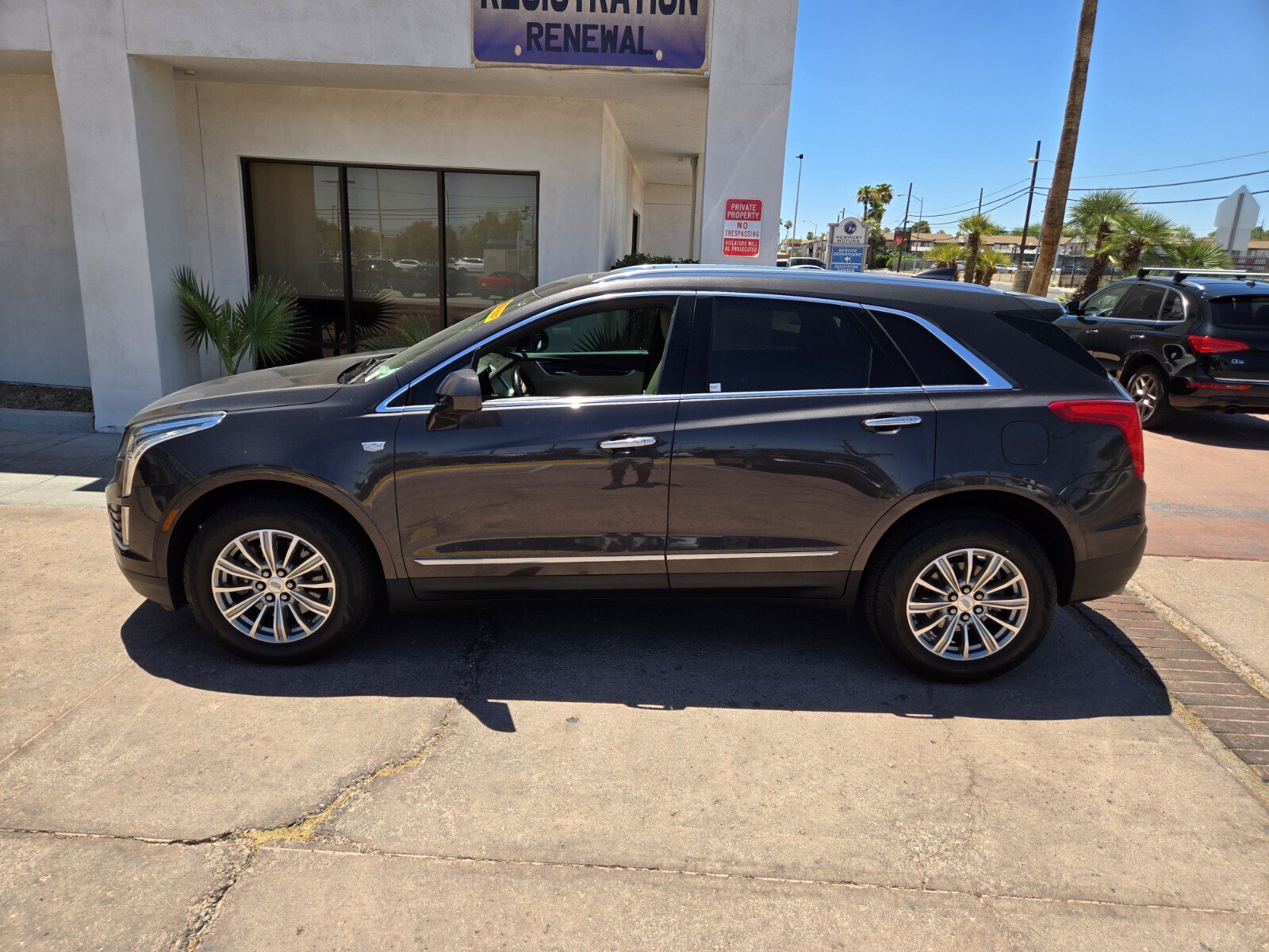 Used 2019 Cadillac XT5 Luxury FWD image 2