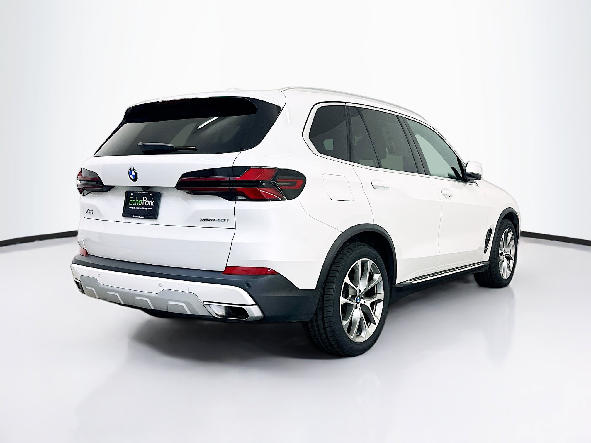 Used 2024 BMW X5 xDrive40i AWD/4WD image 9