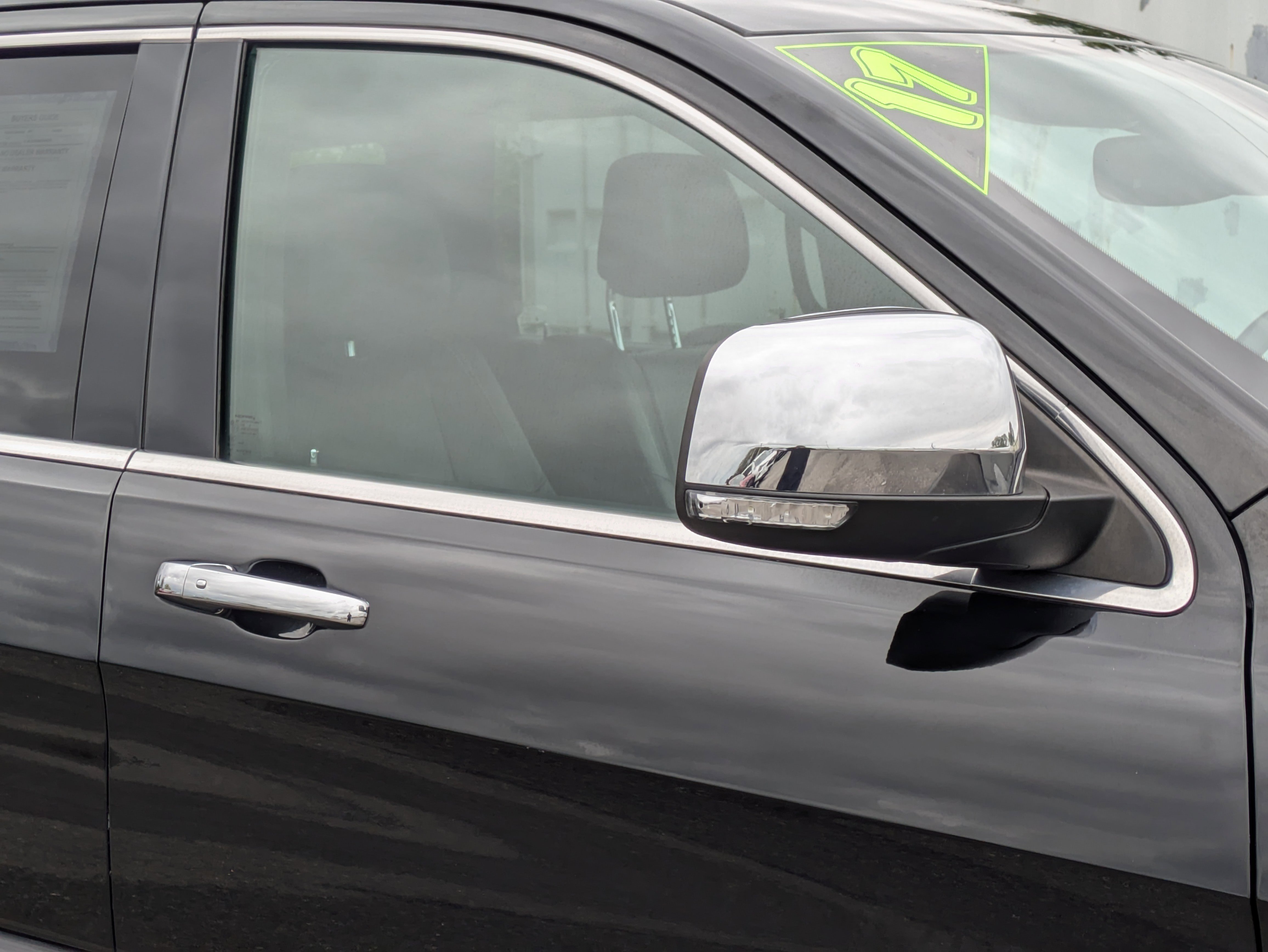 Used 2017 Jeep Grand Cherokee Limited image 10