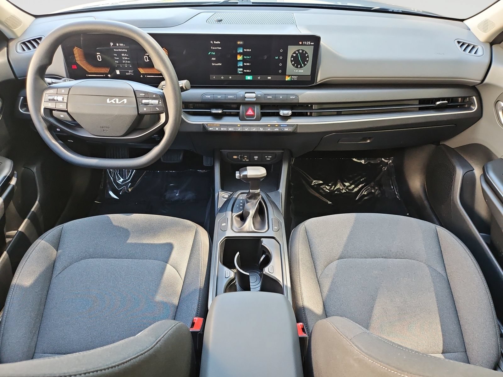 Used 2025 Kia K4 FWD image 10