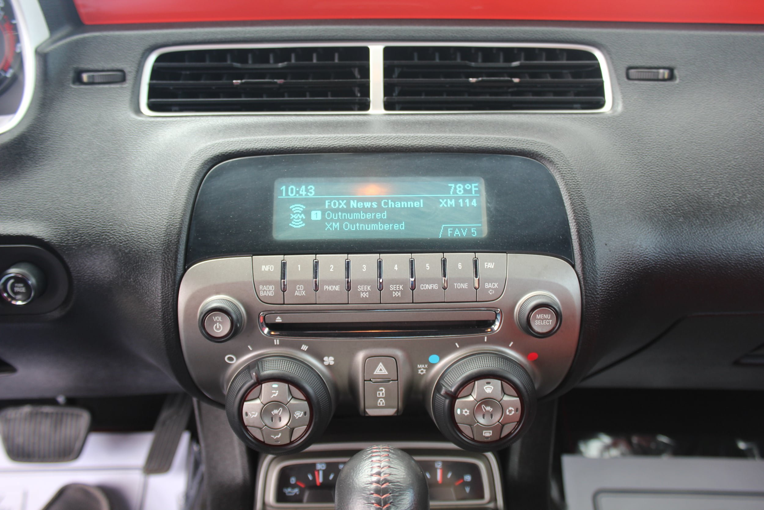 Used 2011 Chevrolet Camaro SS RWD image 10