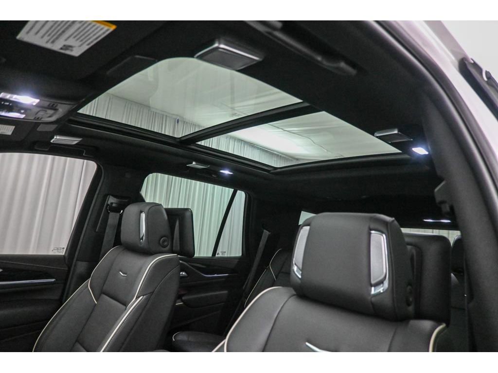 Certified 2024 Cadillac Escalade Sport w/ LPO, ONYX Package image 11