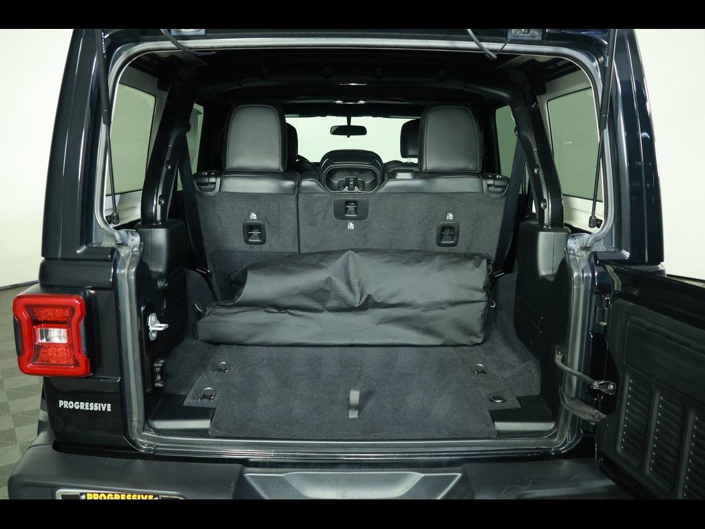 Used 2021 Jeep Wrangler Unlimited Sahara image 15