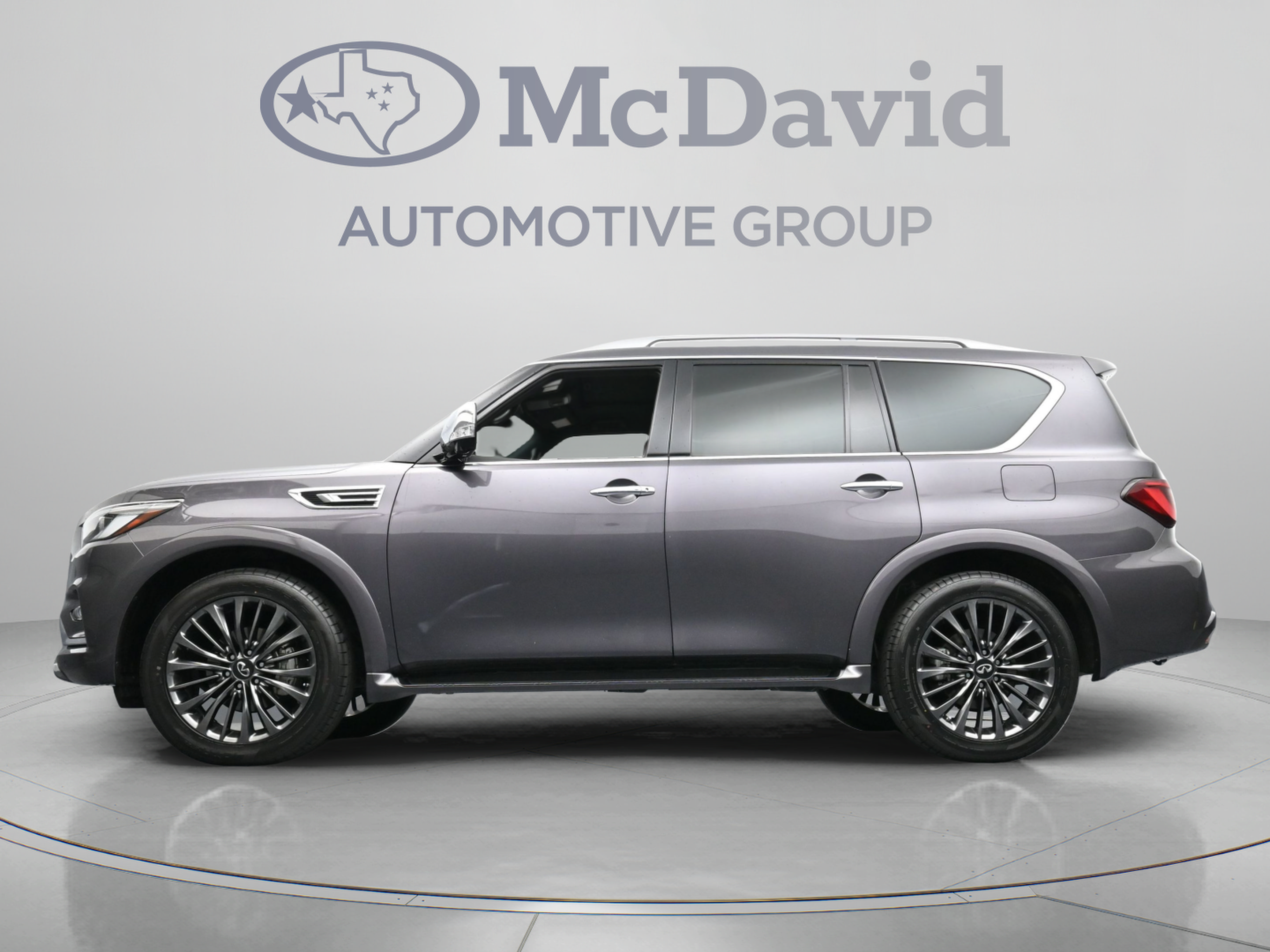 Used 2022 INFINITI QX80 Sensory w/ Cargo Package RWD image 24