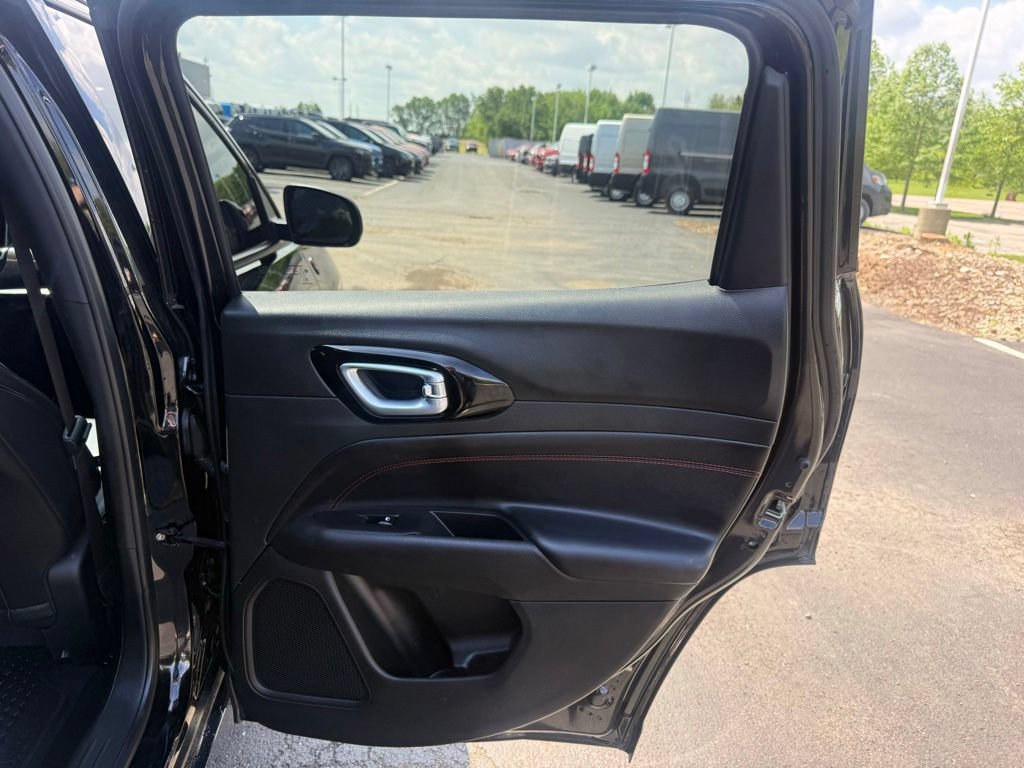 Used 2024 Jeep Compass Trailhawk AWD/4WD image 47