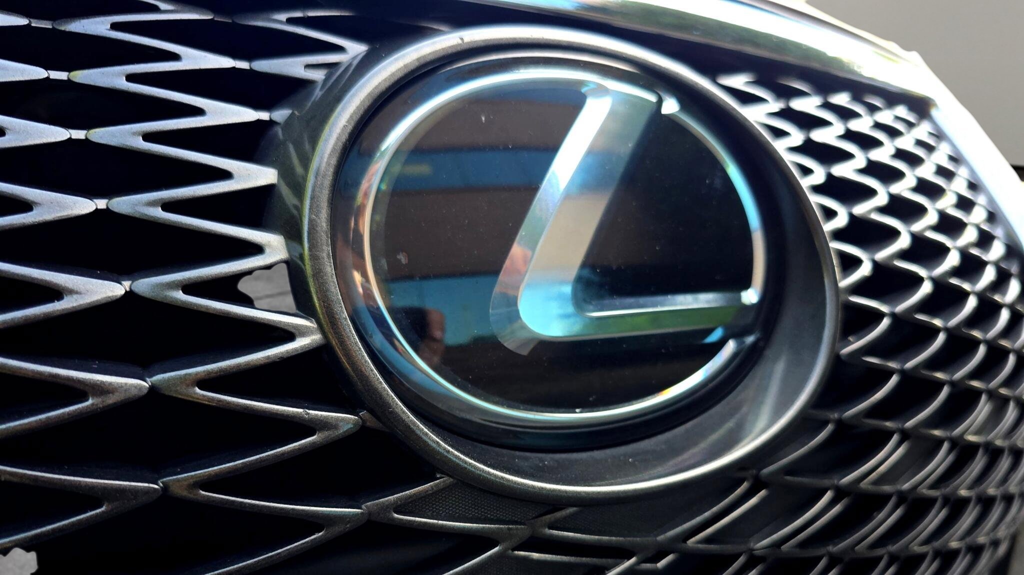 Used 2017 Lexus RC 200t F Sport image 48