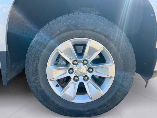 Used 2020 Chevrolet Silverado 1500 LT w/ Trailering Package image 9