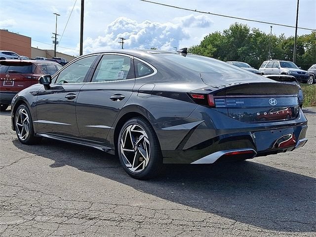 New 2026 Hyundai Sonata SEL AWD/4WD image 3