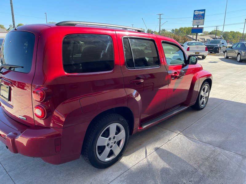 Used 2011 Chevrolet HHR LS image 9