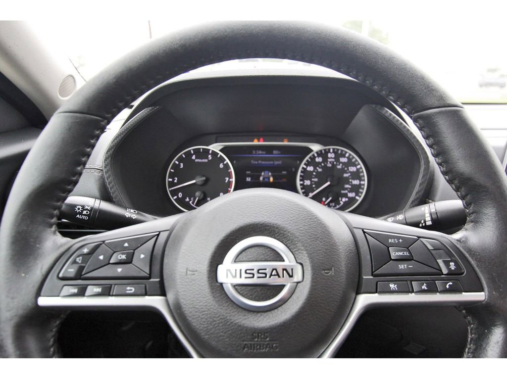 Used 2022 Nissan Sentra SV FWD image 9