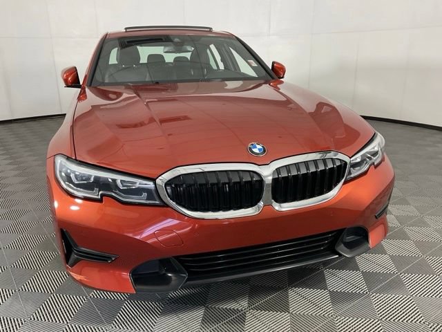 Used 2022 BMW 330i xDrive Sedan w/ Premium Package AWD/4WD image 7