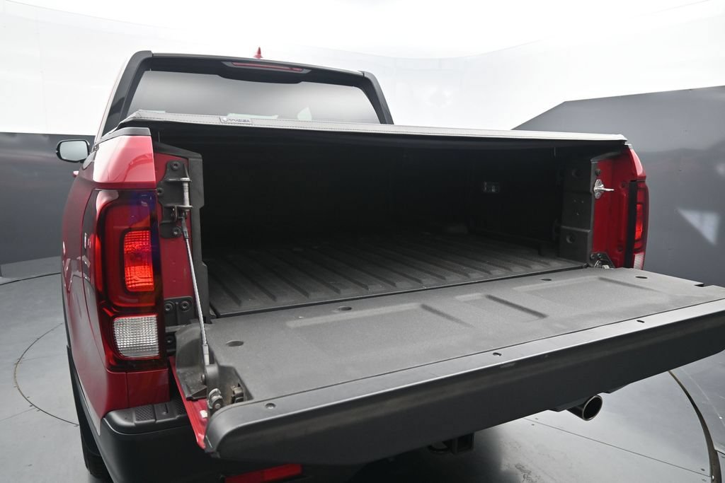 Used 2023 Honda Ridgeline Sport image 13