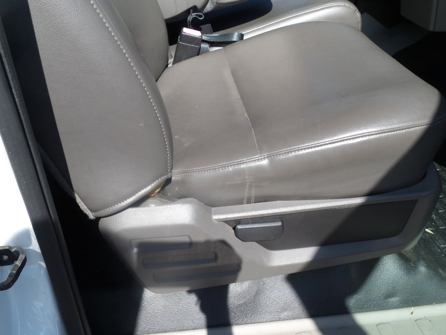 Used 2010 Ford F250 XL image 63