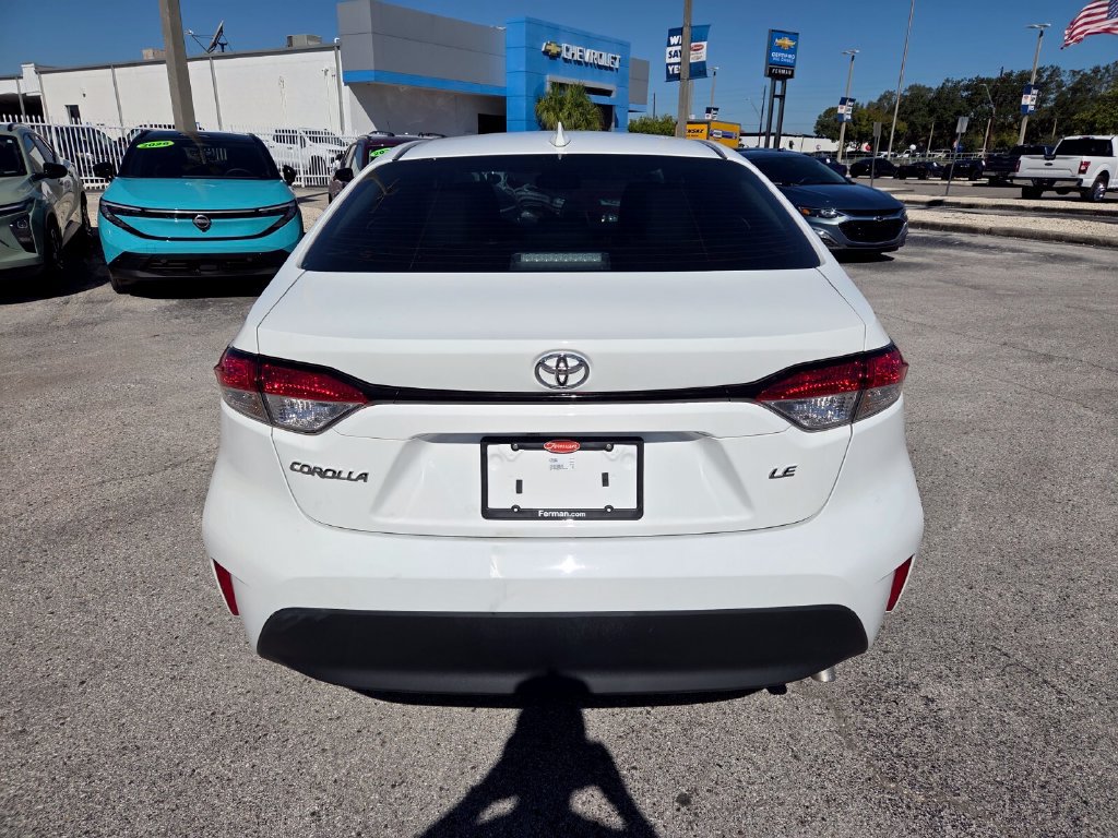 Used 2024 Toyota Corolla LE FWD image 12