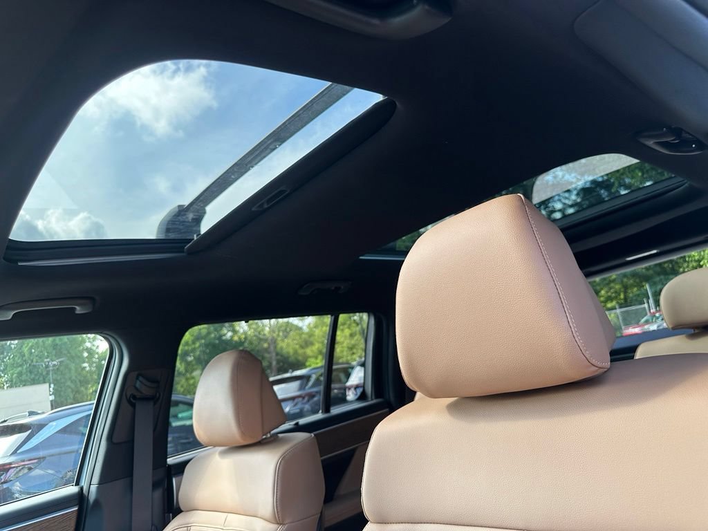 New 2027 Hyundai Santa Fe Limited AWD/4WD image 16