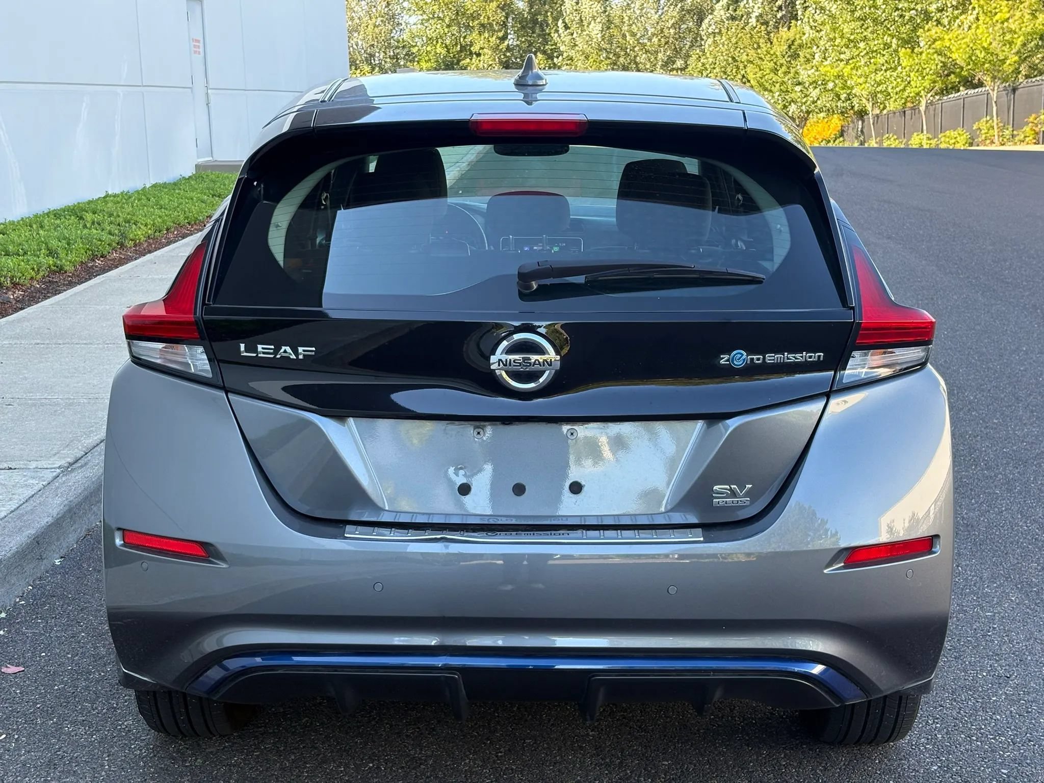 Used 2022 Nissan Leaf SV Plus w/ Protection Package FWD image 5