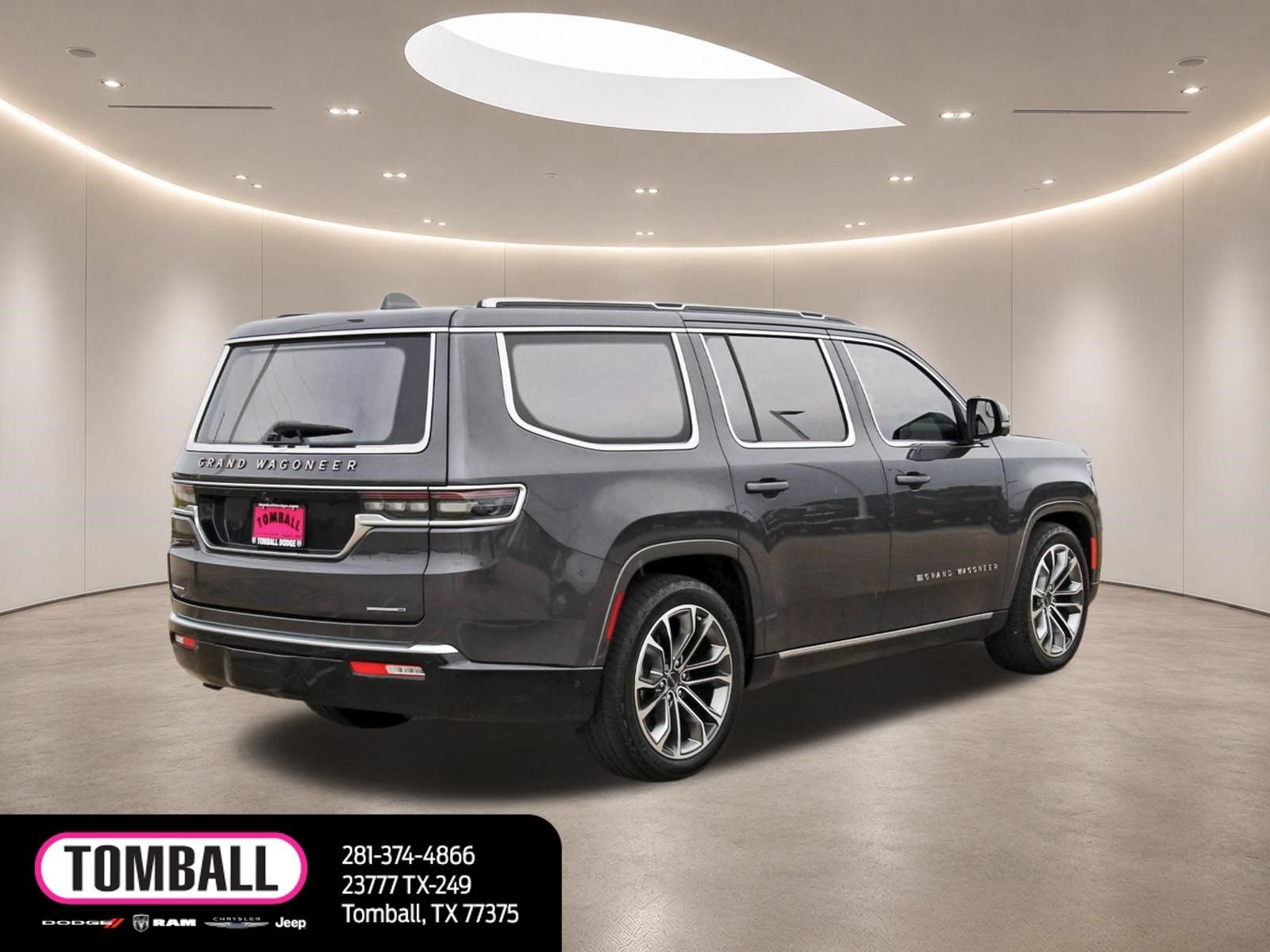 Used 2022 Jeep Grand Wagoneer Series III AWD/4WD image 7