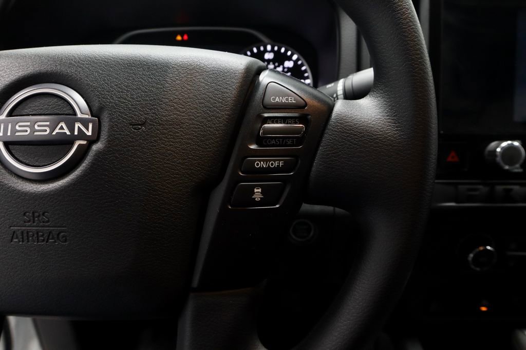 Certified 2025 Nissan Frontier S image 28