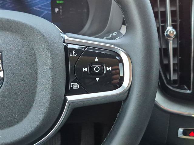 Used 2024 Volvo XC60 T8 Ultimate AWD/4WD image 15