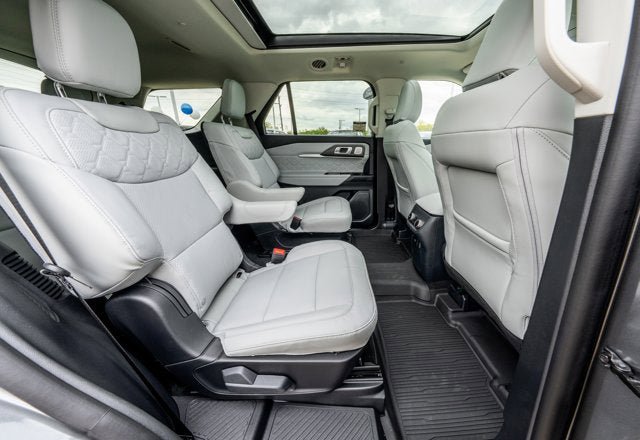 New 2026 Ford Explorer Platinum AWD/4WD image 15
