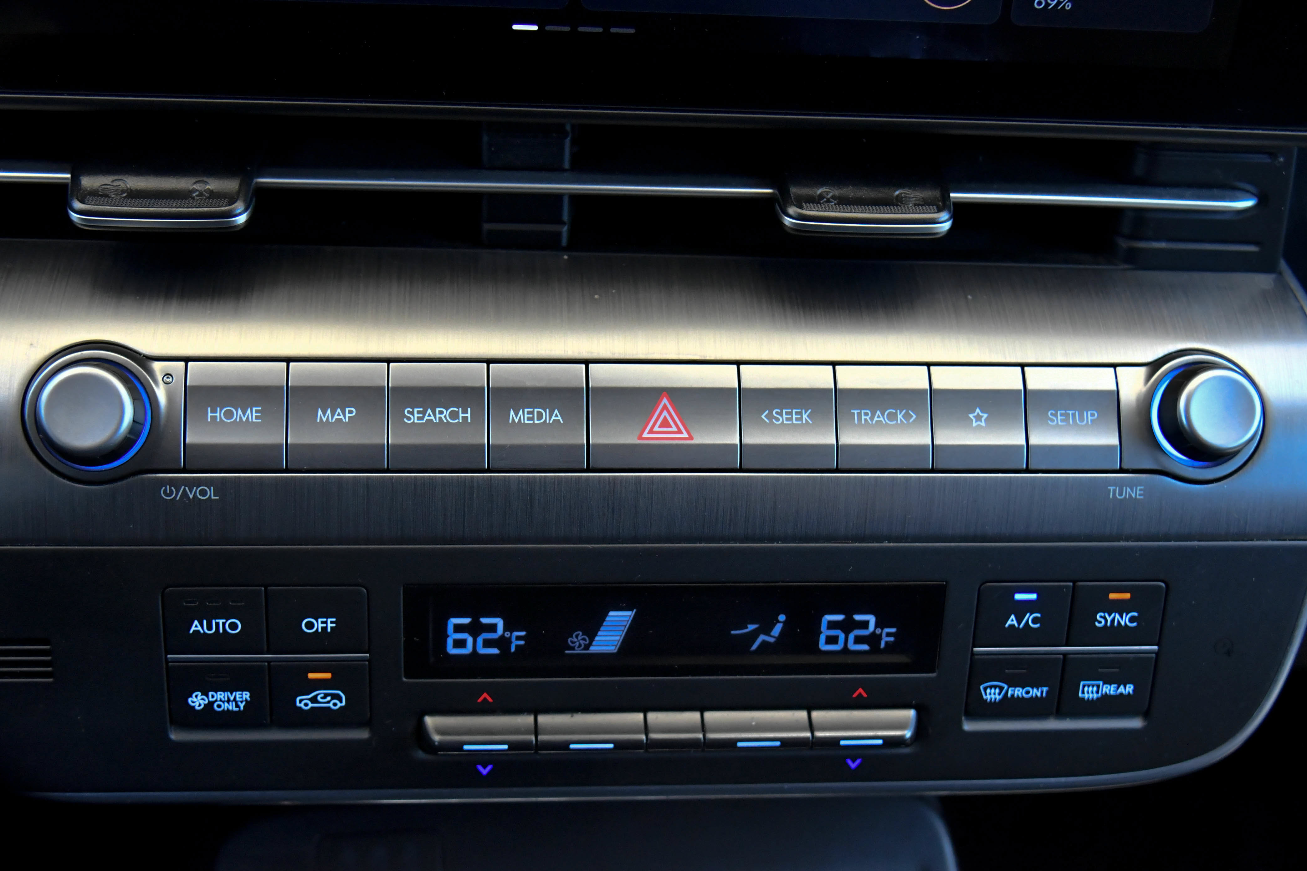 Used 2024 Hyundai Kona SEL FWD image 29