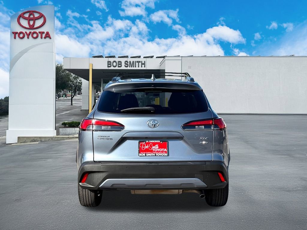 Certified 2023 Toyota Corolla Cross XLE image 7