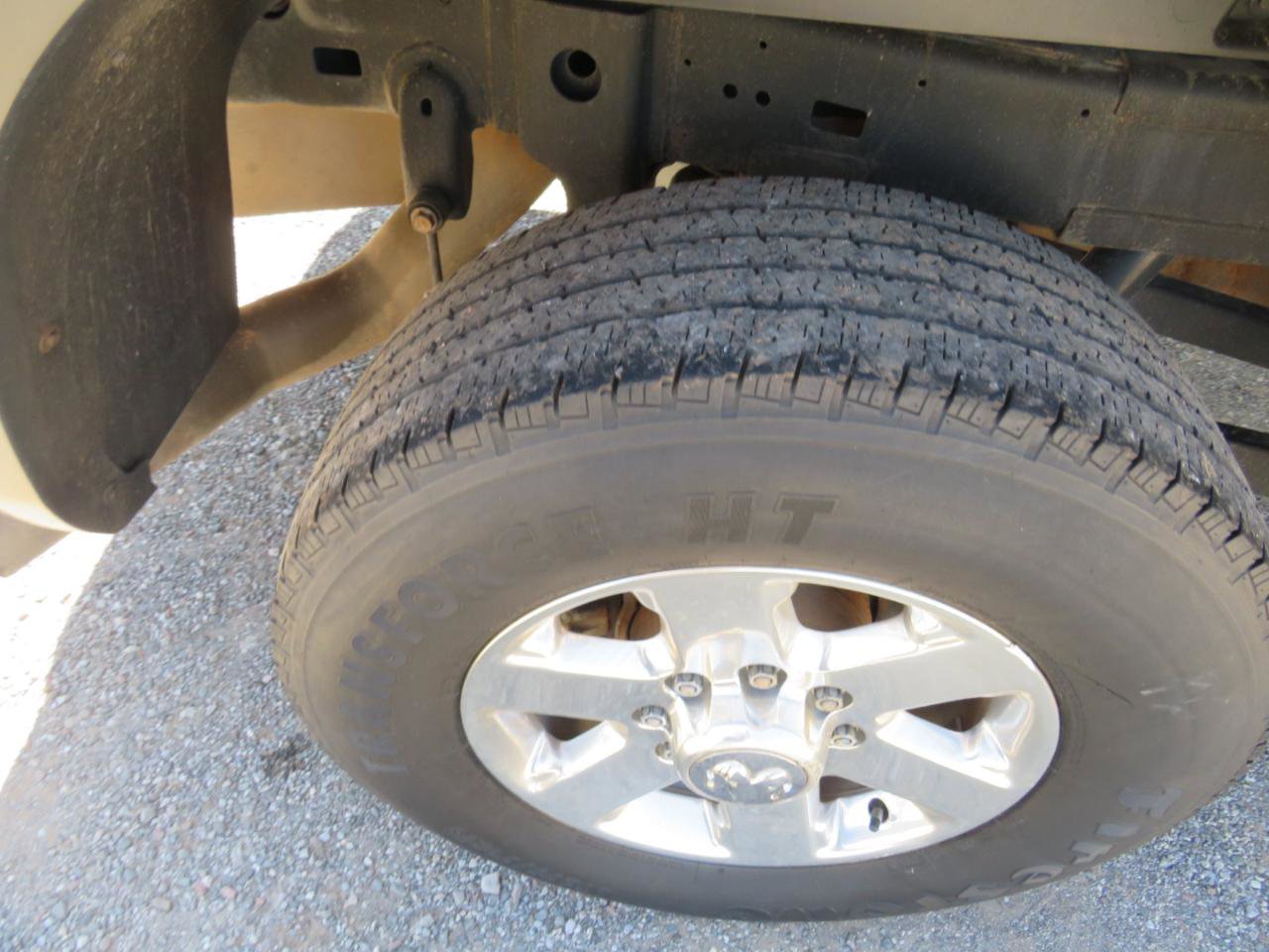 Used 2018 RAM 2500 Tradesman w/ Chrome Appearance Group image 29