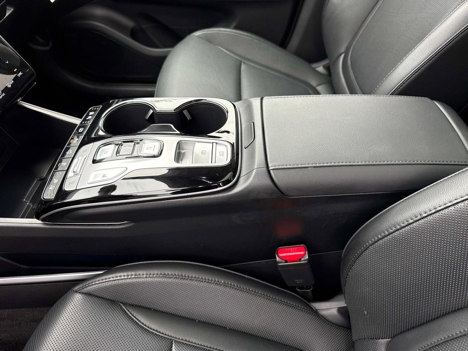 Used 2024 Hyundai Tucson Limited image 15