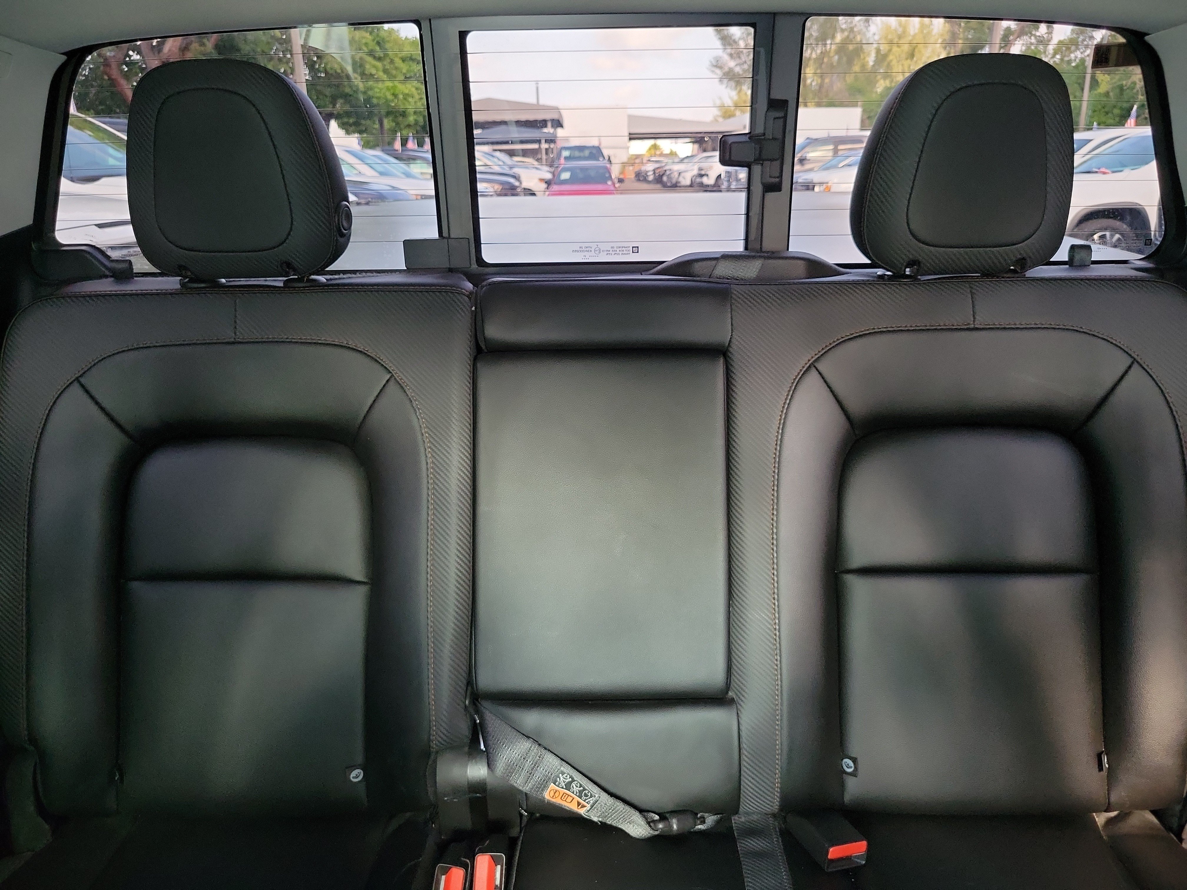 Used 2021 GMC Canyon AT4 w/ Trailering Package AWD/4WD image 16