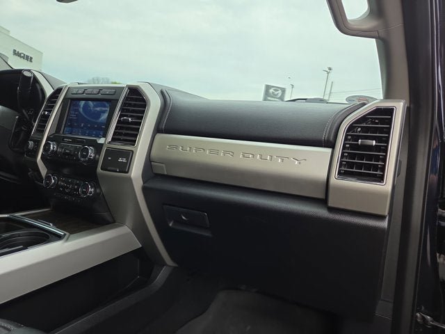 Used 2021 Ford F250 Lariat w/ Tremor Off-Road Package AWD/4WD image 16