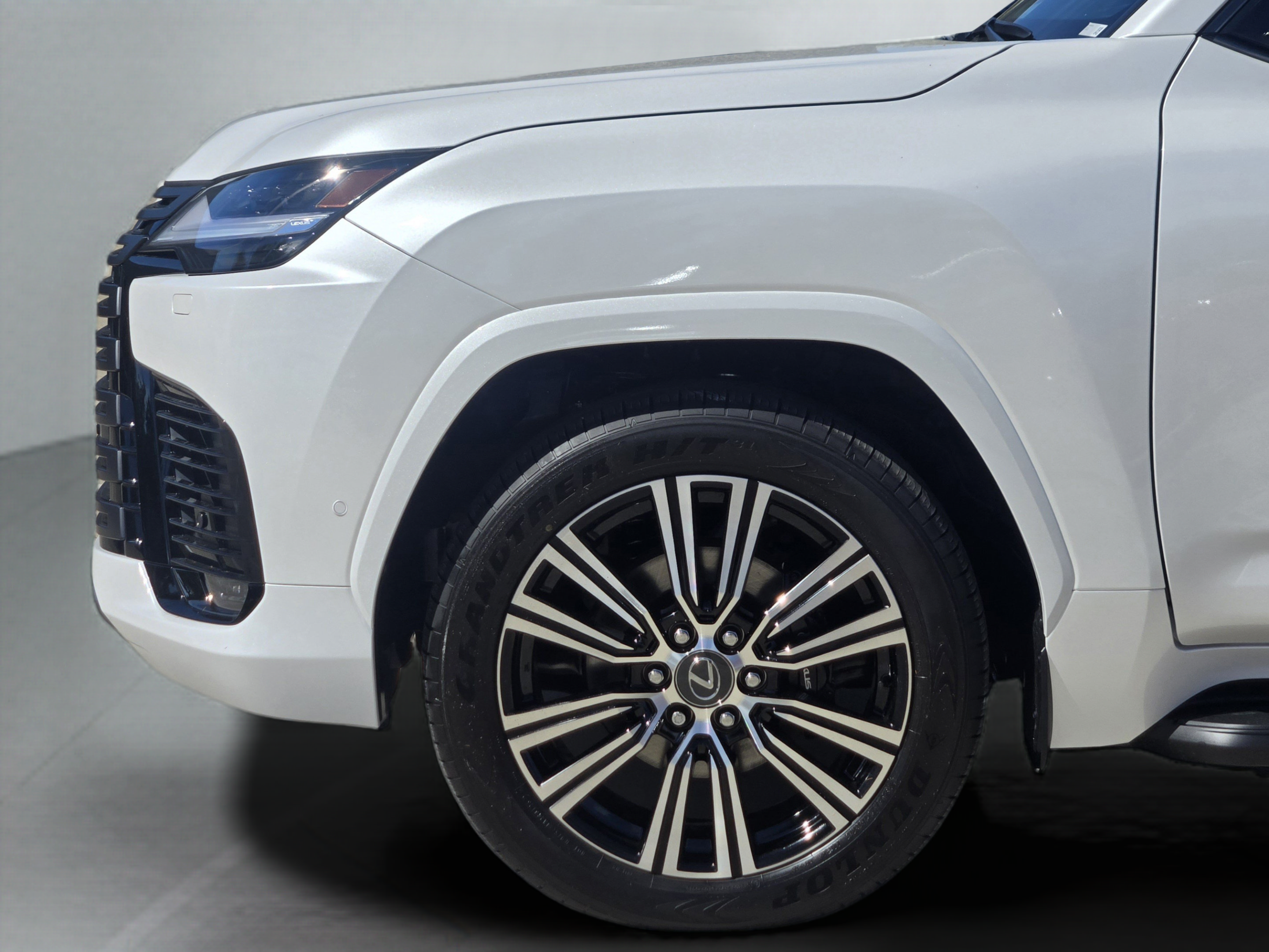 New 2026 Lexus LX 700h Luxury w/ Appearance Package AWD/4WD image 20