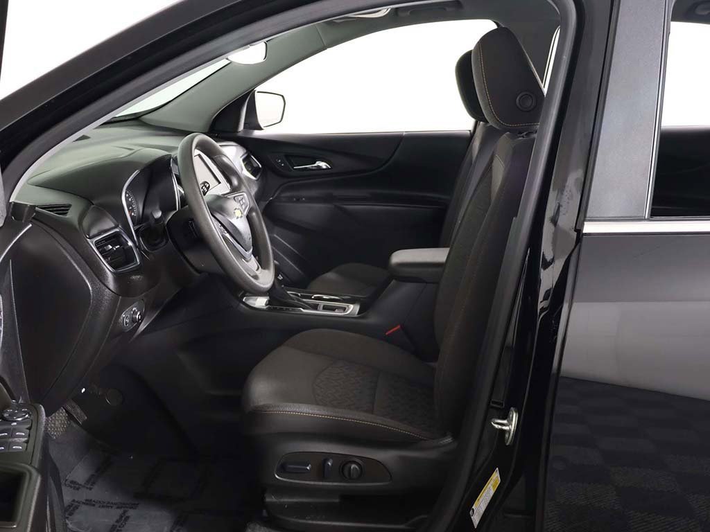 Used 2023 Chevrolet Equinox LT image 21