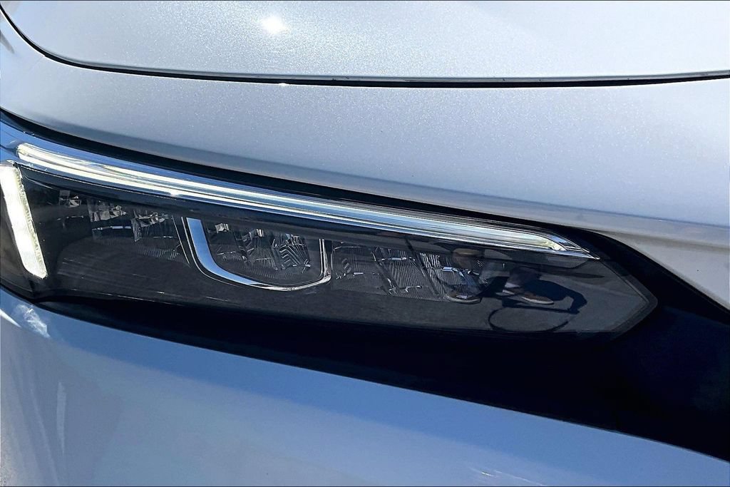 Certified 2024 Honda Civic EX image 30