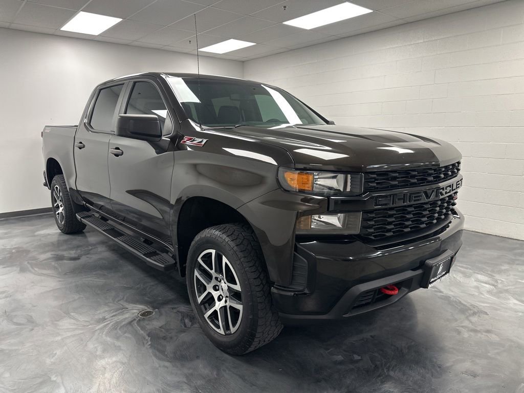 Used 2019 Chevrolet Silverado 1500 Custom Trail Boss AWD/4WD image 4