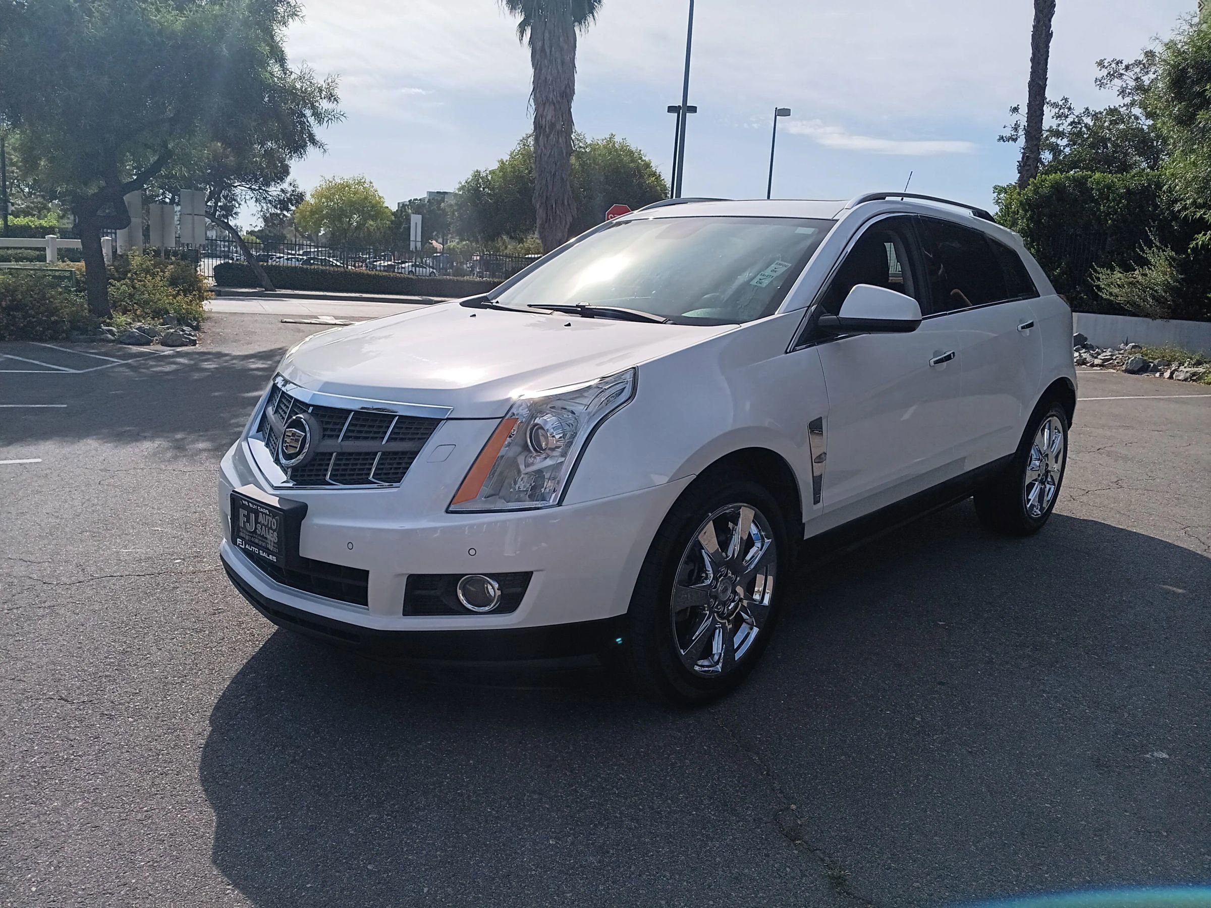 Used 2012 Cadillac SRX Performance FWD image 3