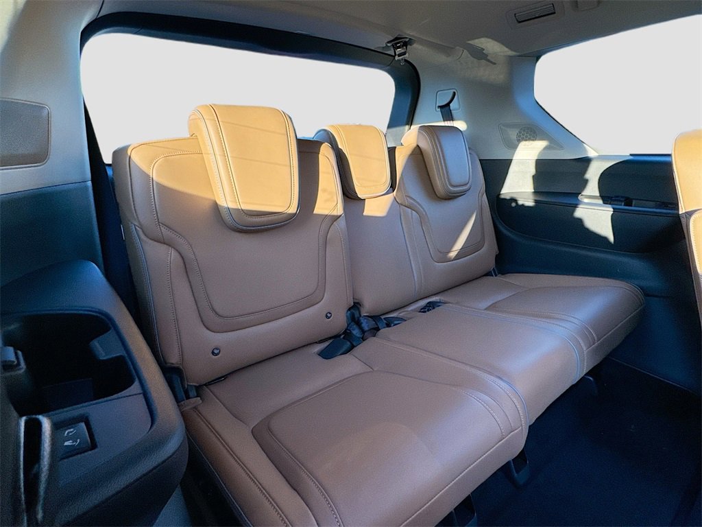New 2026 INFINITI QX80 Luxe w/ Cargo Package image 29