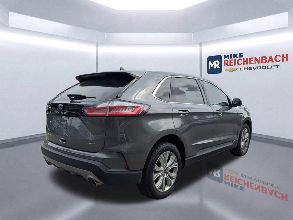 Used 2022 Ford Edge Titanium image 4